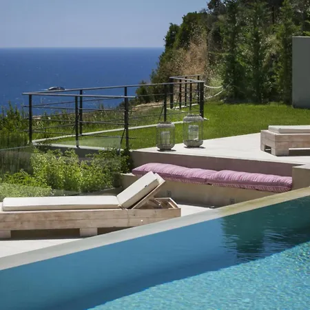 Christina By Vintage Travel Sparta